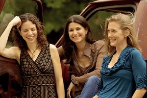 Red Molly Performs in Watchung