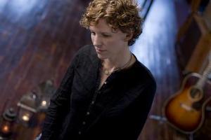Catie Curtis Performs in Westfield