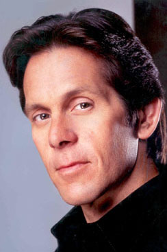 Gary Cole 