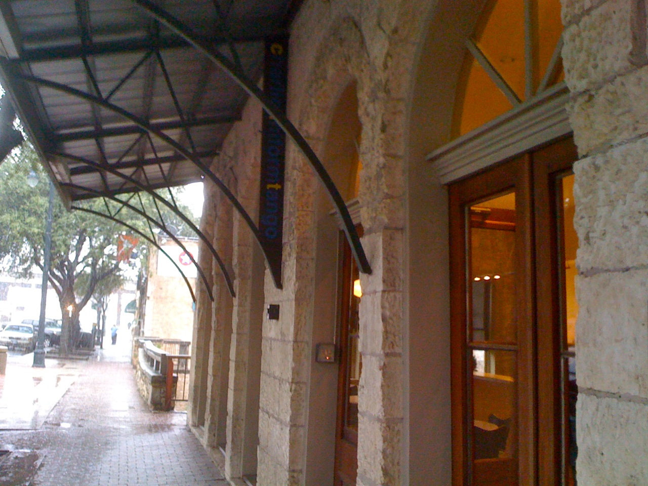 TANGO CHARLIEUNIFORMTANGO Store Front