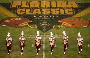 The 30th Annual Florida Classic Florida A & M Rattlers vs...