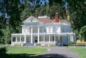 FIRST FRIDAYS WHITE PARTY @ DUNSMIR MANSION & GROUNDS...